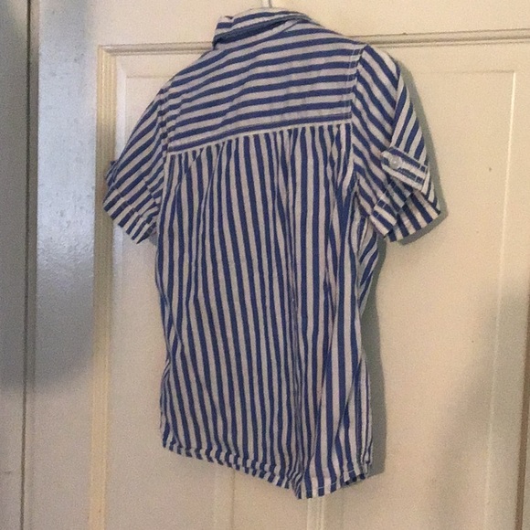 Pumpkin patch blue stripped button up shirt - Picture 4 of 5